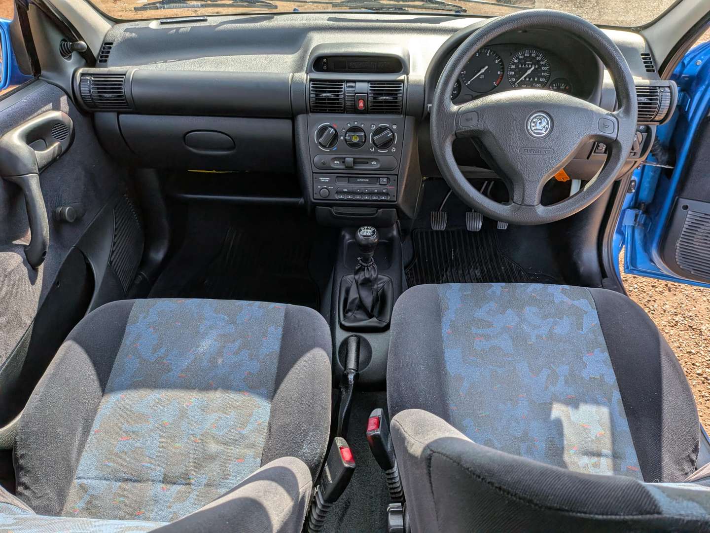 <p>1999 VAUXHALL CORSA BREEZE 16V - 15K MILES FROM NEW</p>