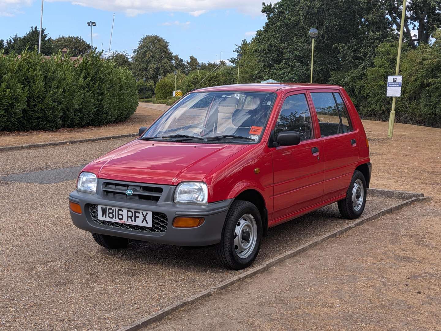 <p>2000 PERODUA NIPPA EX</p>