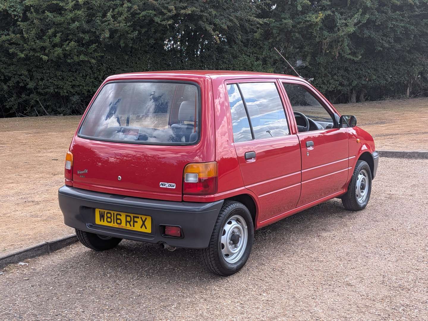<p>2000 PERODUA NIPPA EX</p>