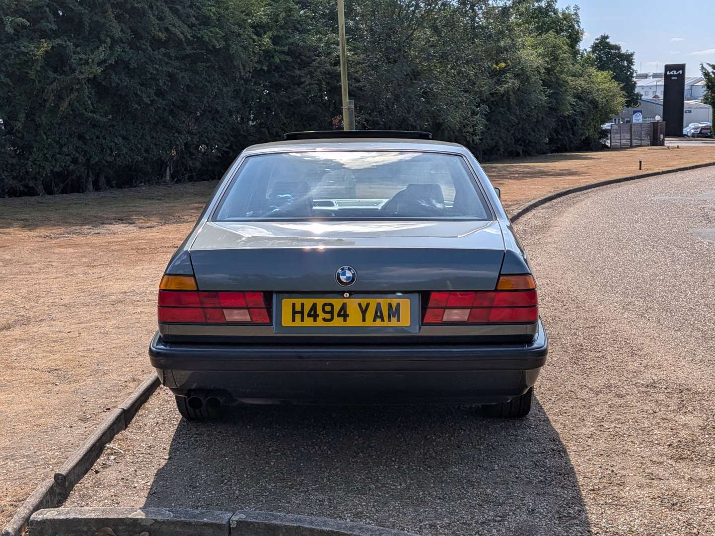 <p>1990 BMW 730I E32 SE AUTO</p>
