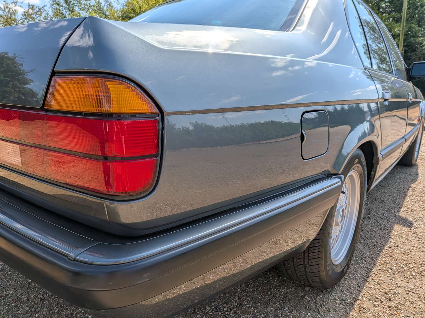<p>1990 BMW 730I E32 SE AUTO</p>