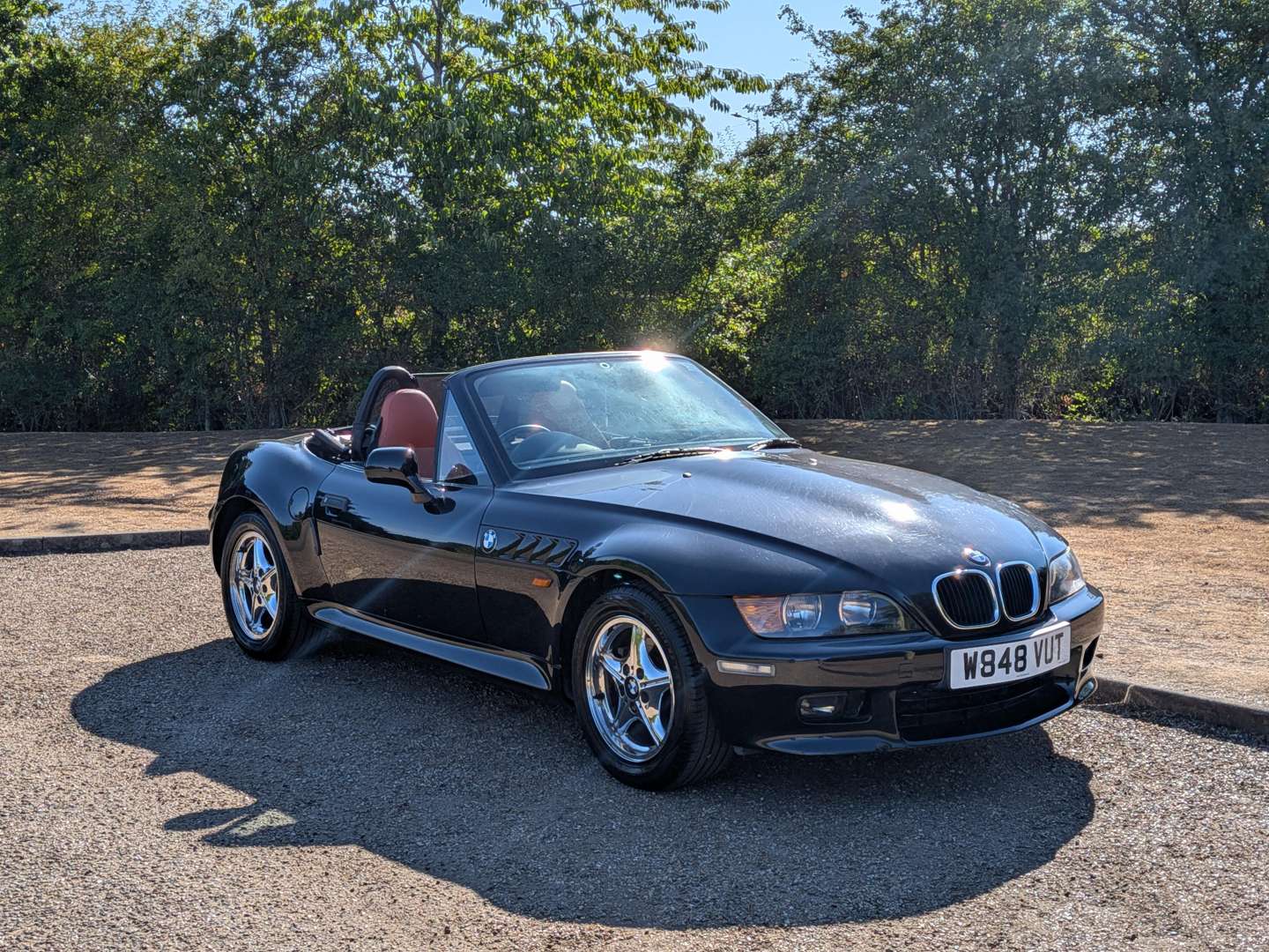 <p>2000 BMW Z3</p>