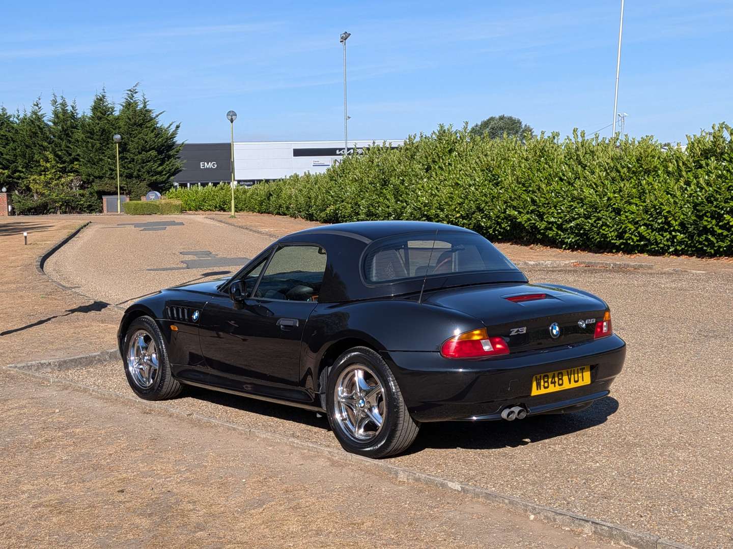 <p>2000 BMW Z3</p>