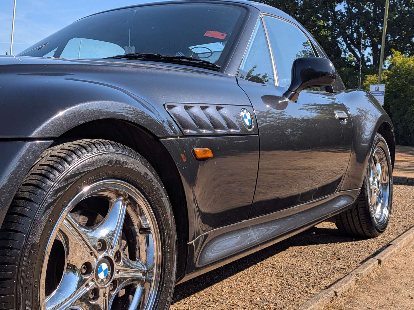 <p>2000 BMW Z3</p>