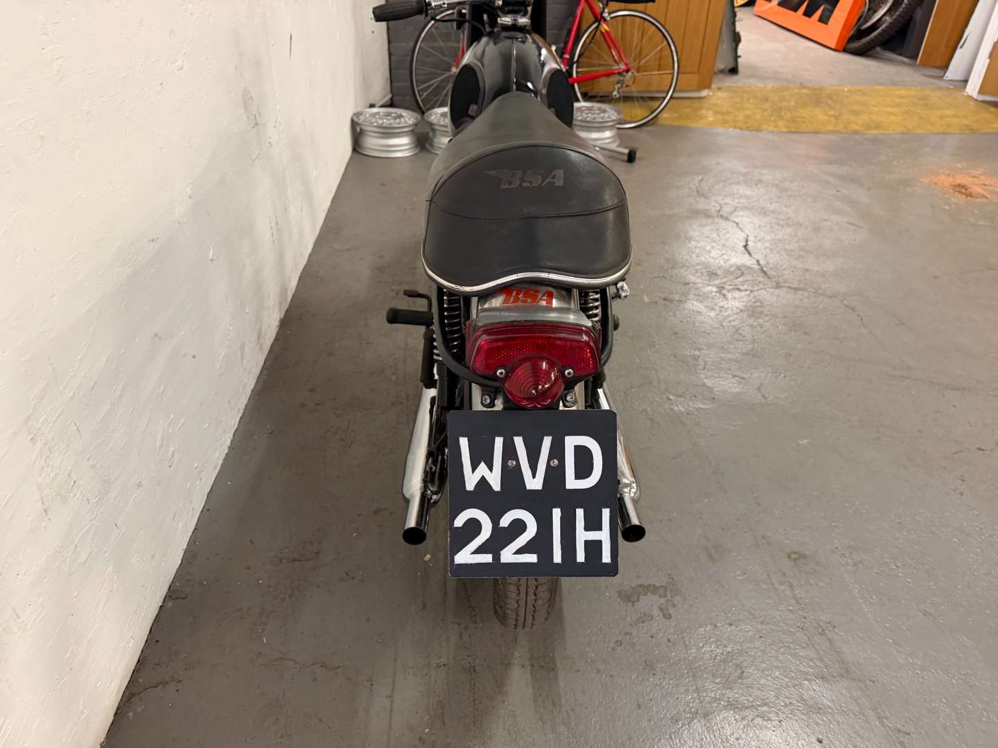 <p>1970 BSA A50</p>