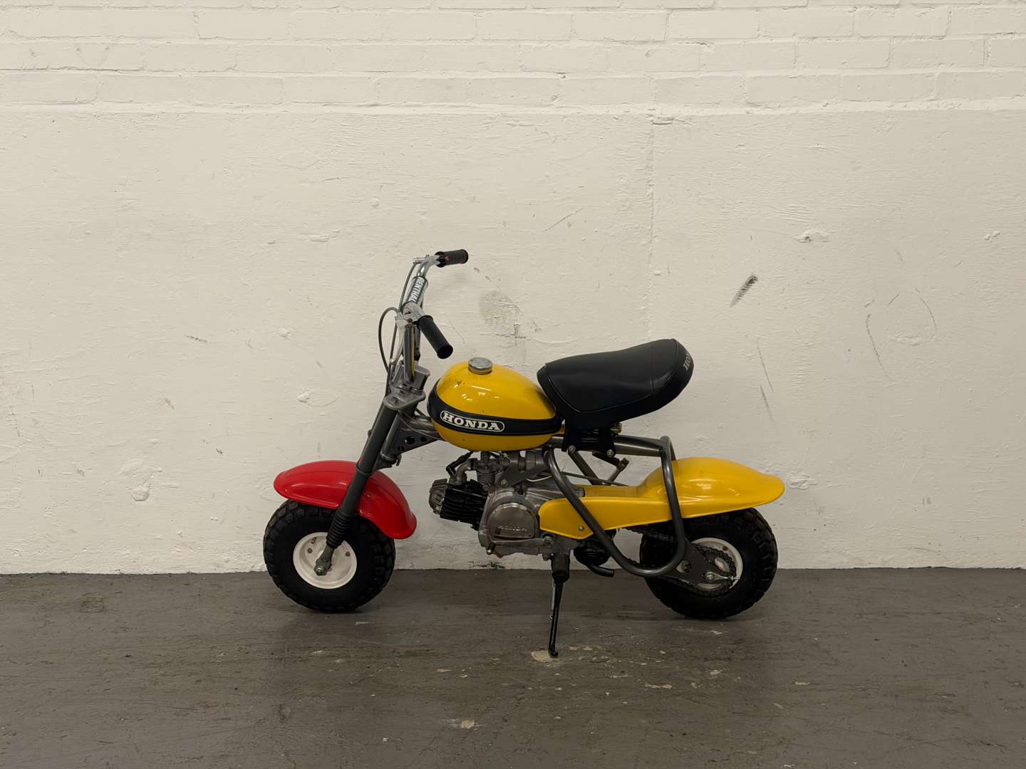 <p>1971 HONDA QA50</p>