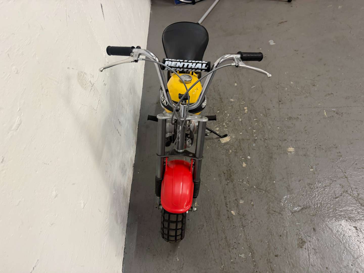 <p>1971 HONDA QA50</p>