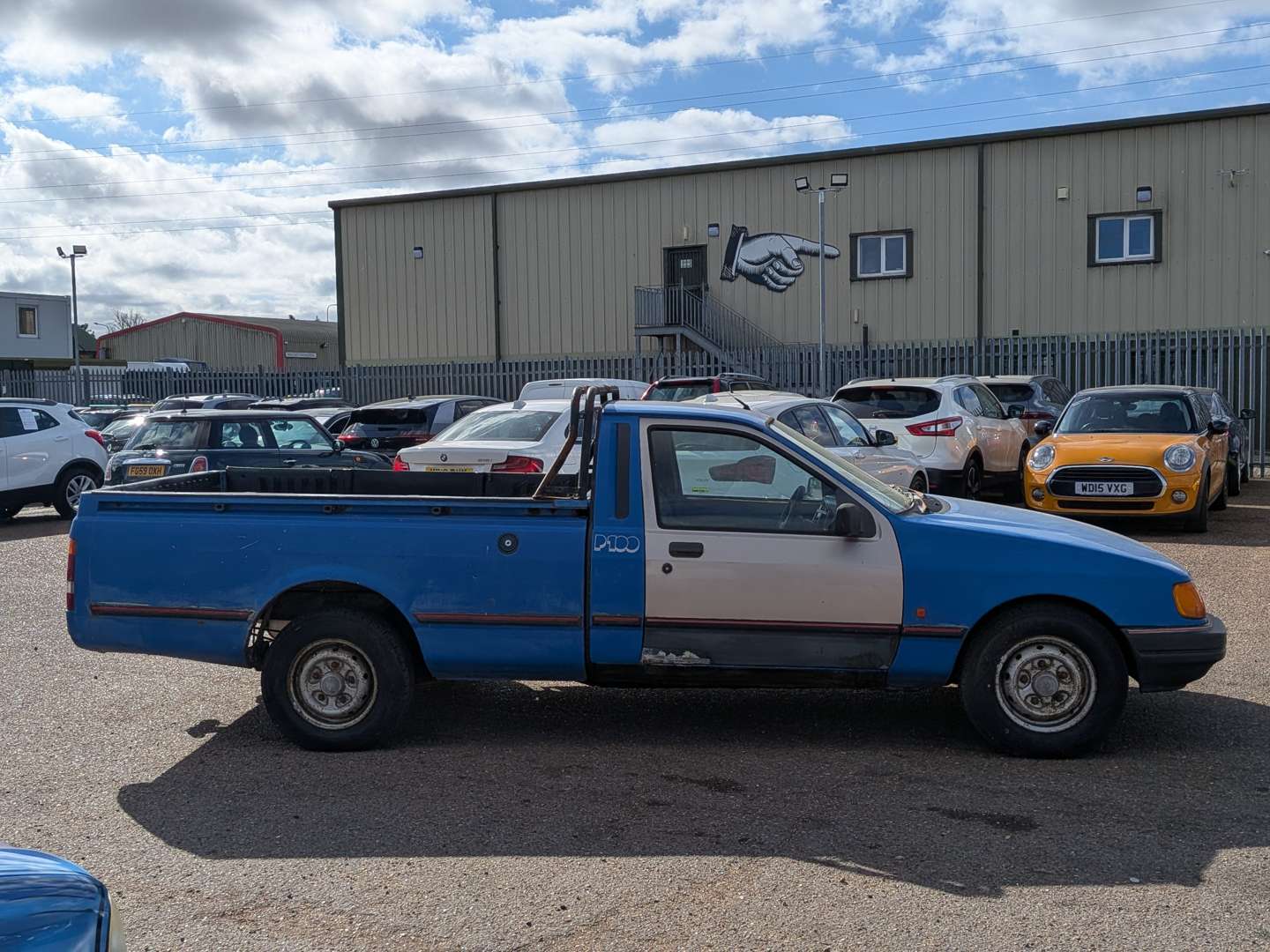 <p>1992 FORD P100 TURBO DIESEL</p>