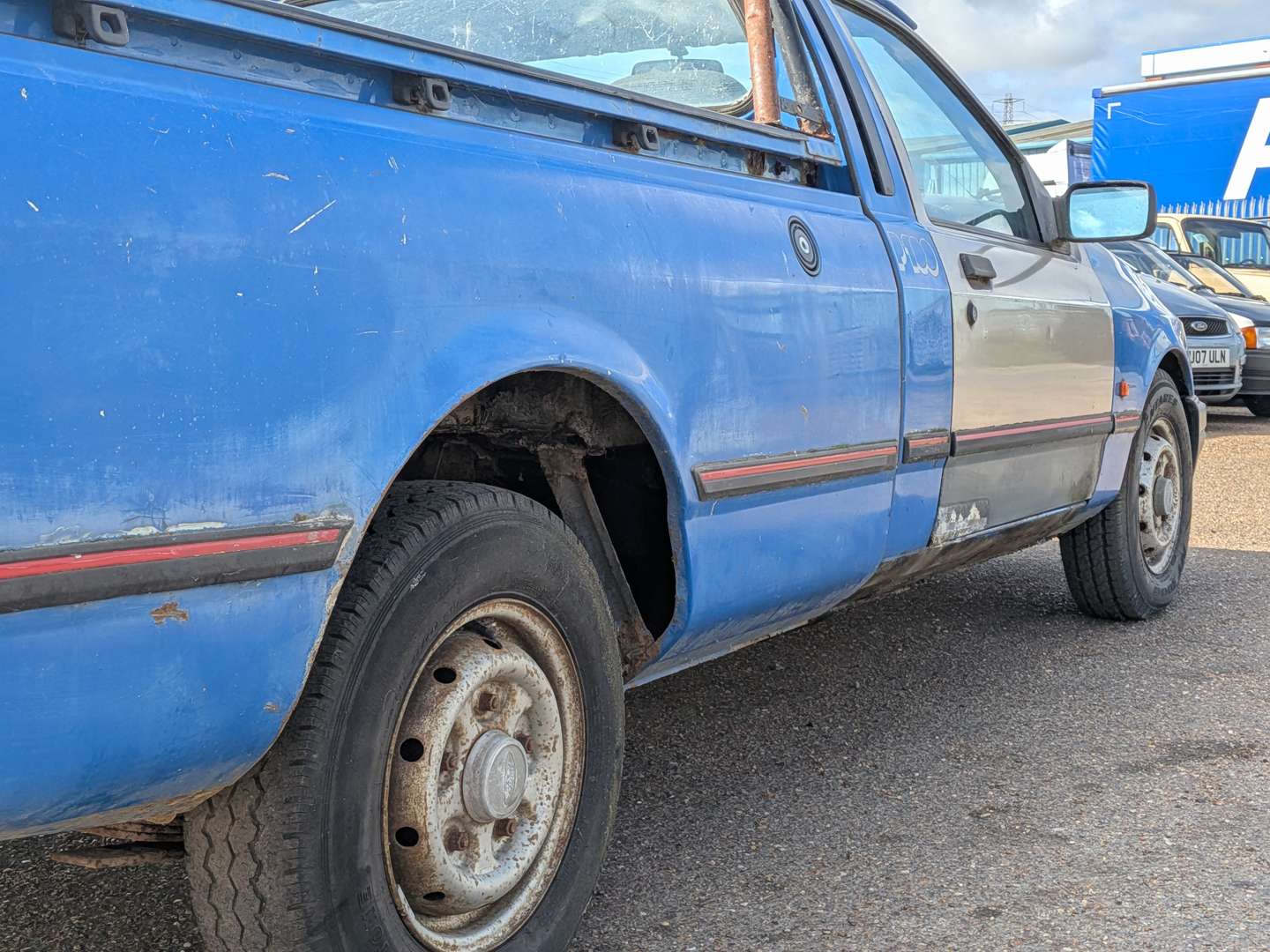 <p>1992 FORD P100 TURBO DIESEL</p>