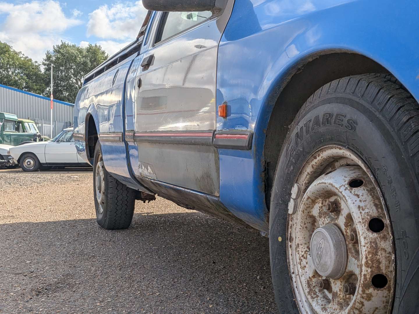 <p>1992 FORD P100 TURBO DIESEL</p>