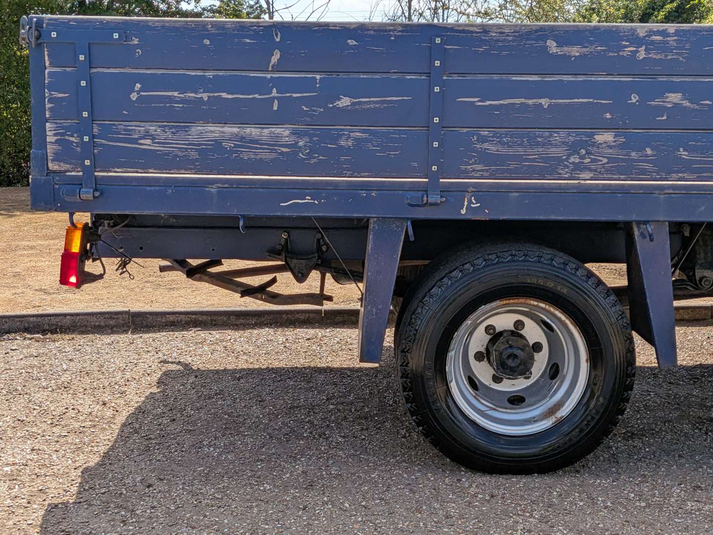 <p>1973 FORD TRANSIT MKI PICK-UP</p>