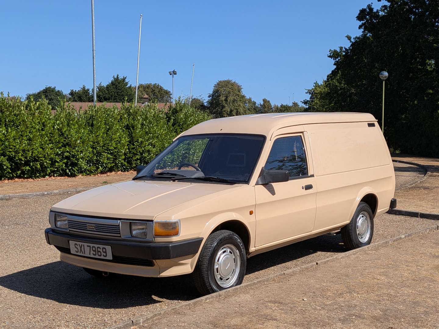 <p>1990 ROVER MAESTRO 500 CITY</p>