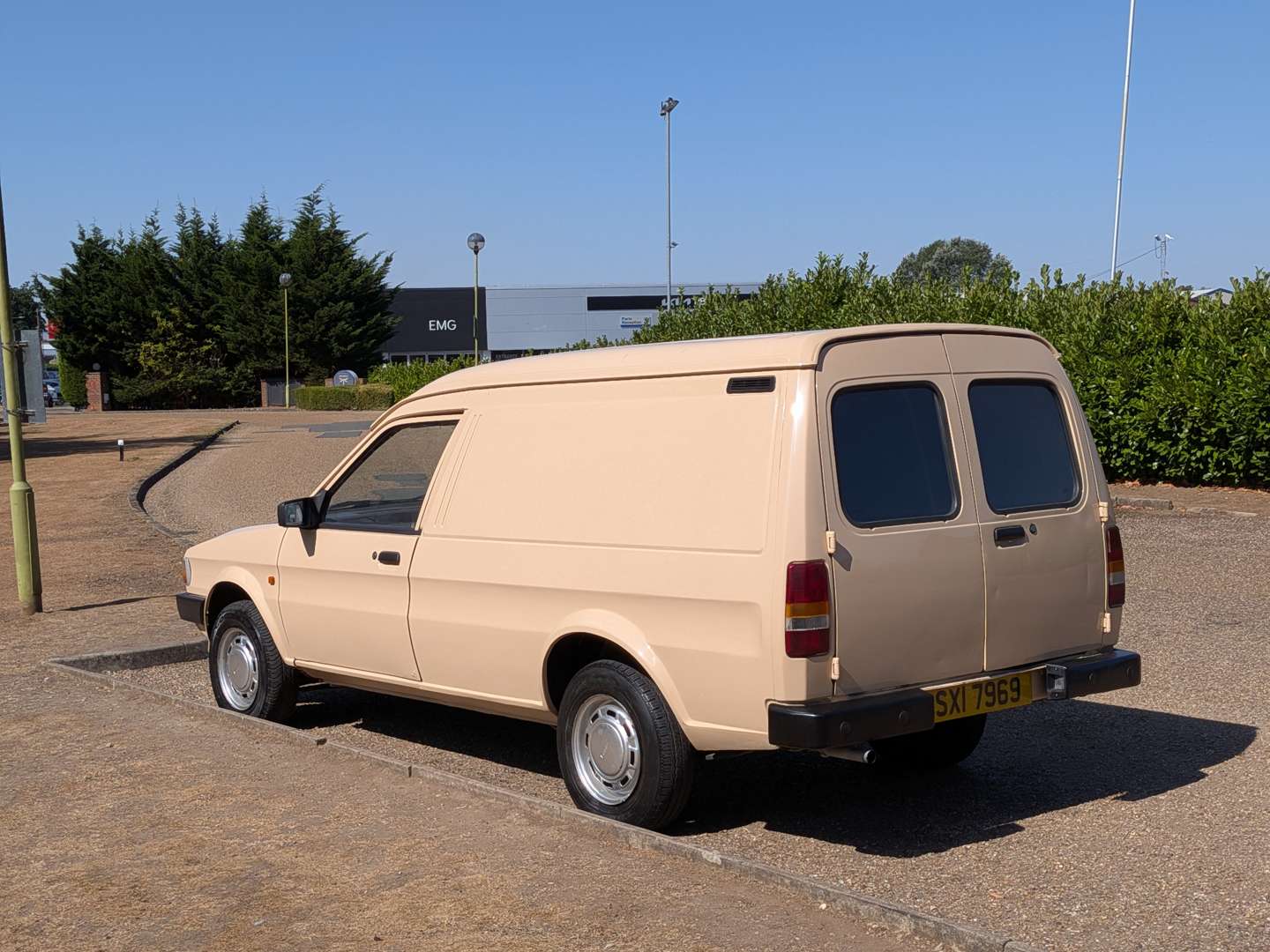 <p>1990 ROVER MAESTRO 500 CITY</p>