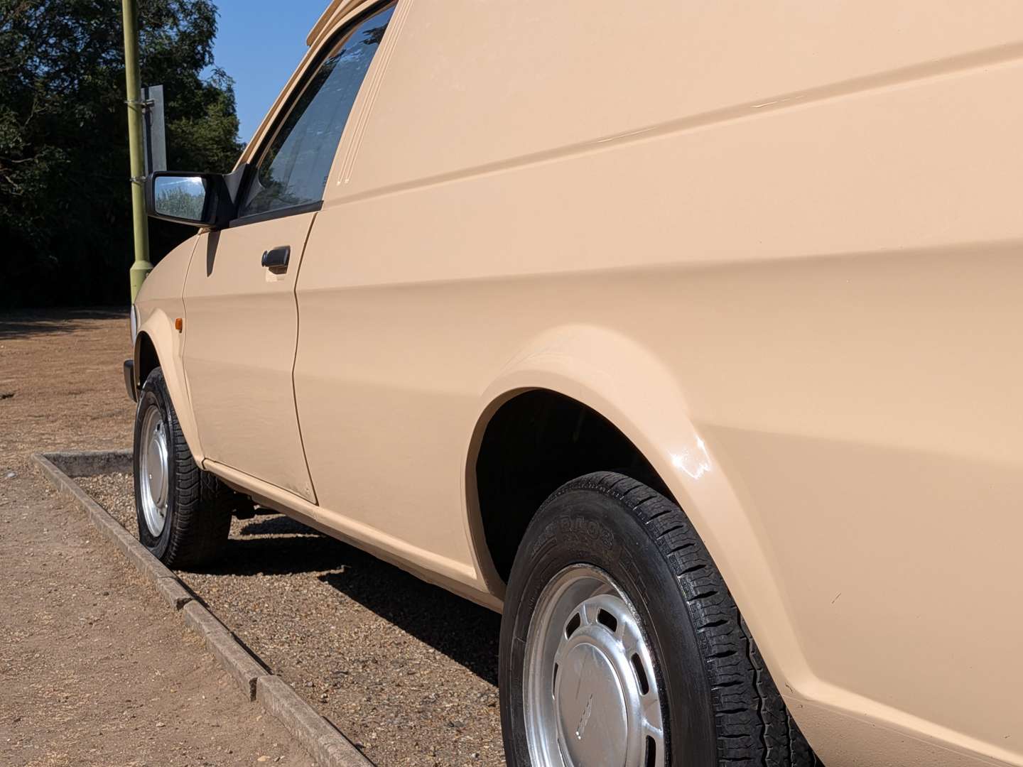 <p>1990 ROVER MAESTRO 500 CITY</p>
