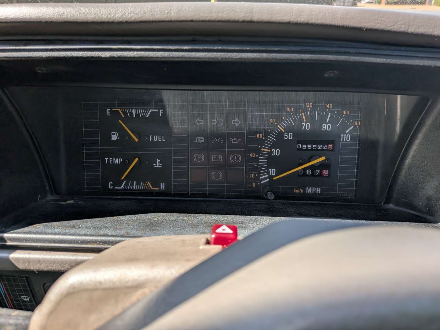 <p>1990 ROVER MAESTRO 500 CITY</p>