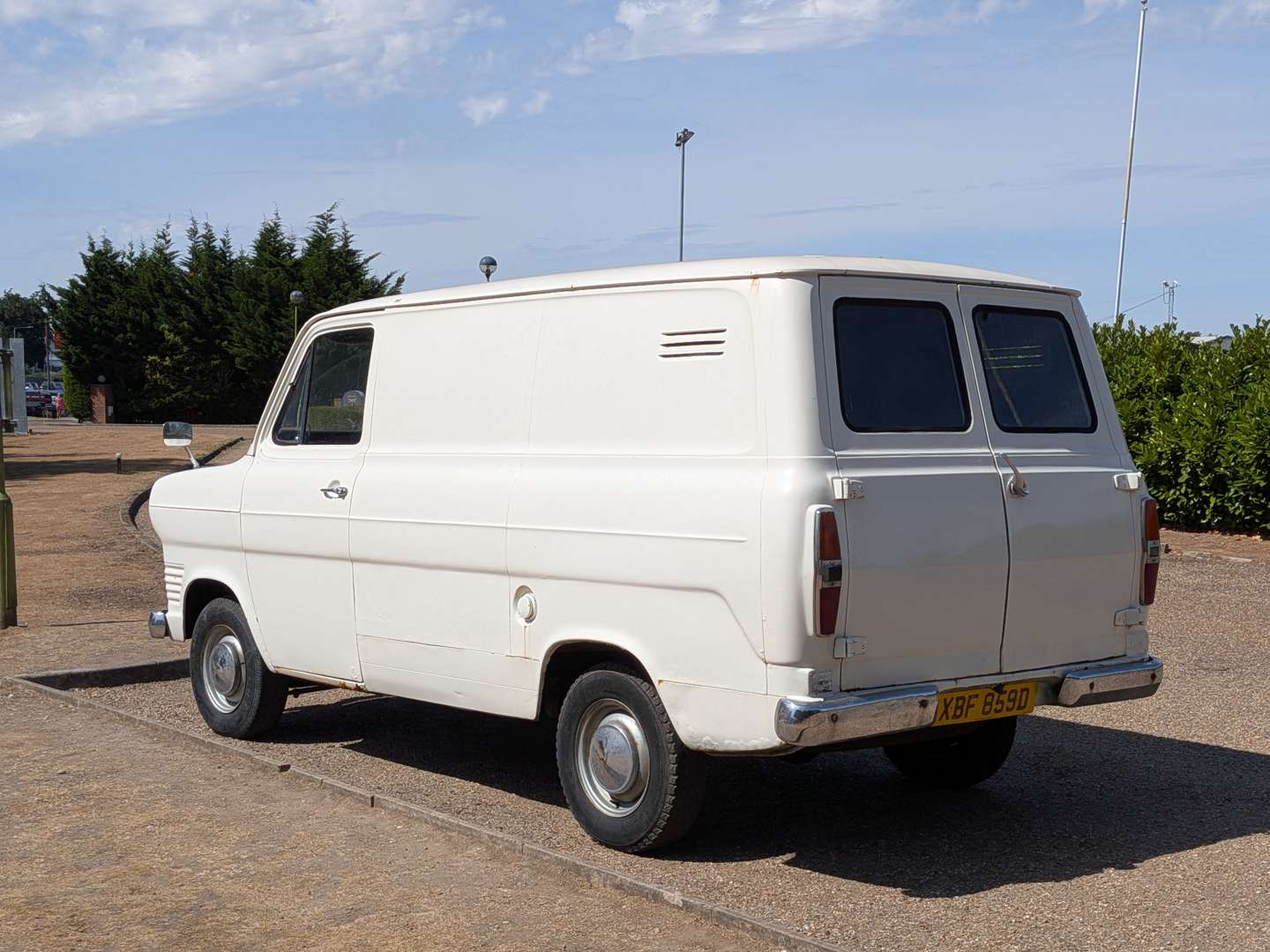 <p>1966 FORD TRANSIT MK1</p>