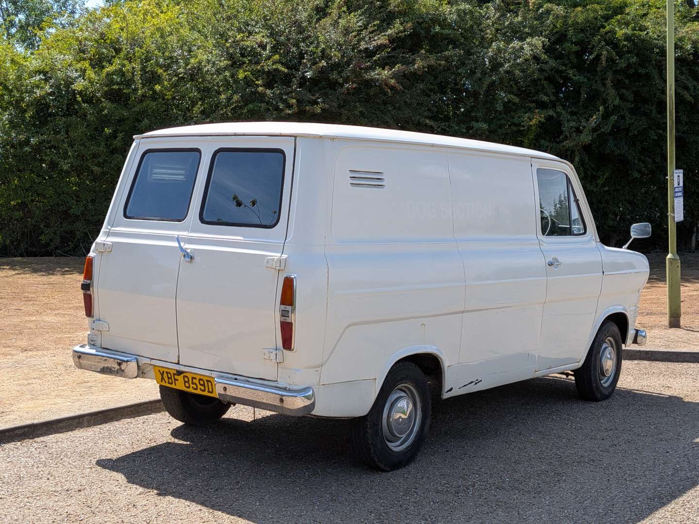 <p>1966 FORD TRANSIT MK1</p>