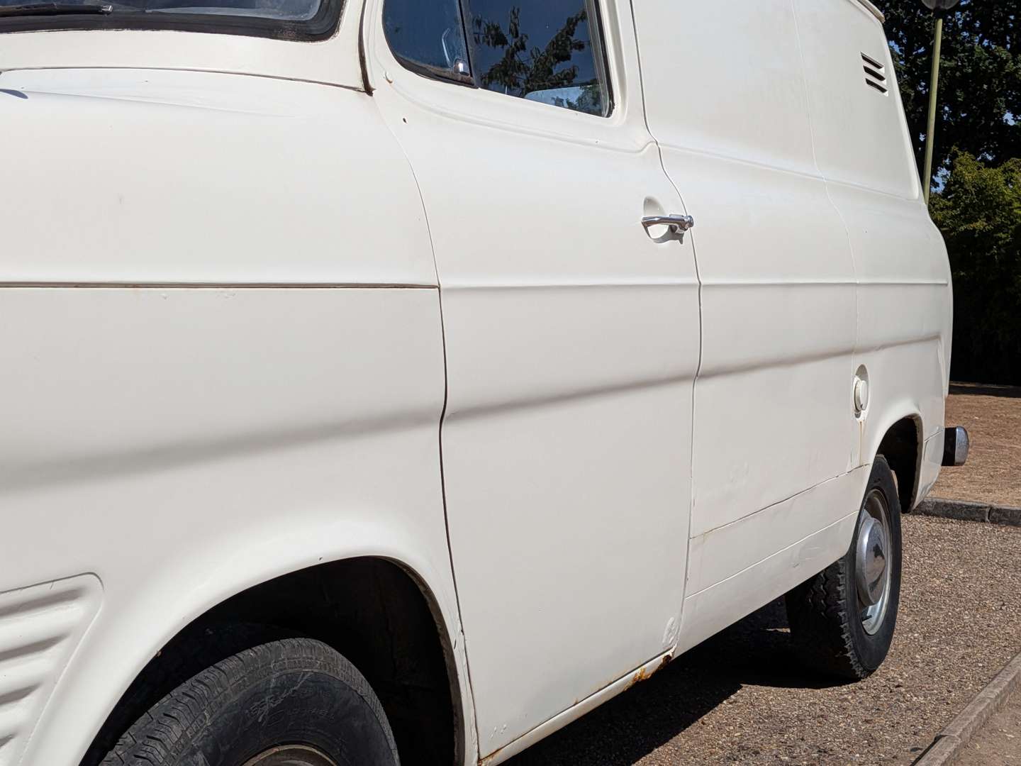 <p>1966 FORD TRANSIT MK1</p>
