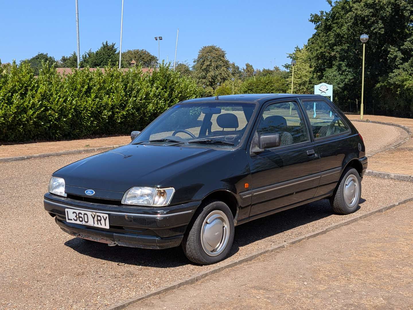 <p>1993 FORD FIESTA SUMMER SVP</p>