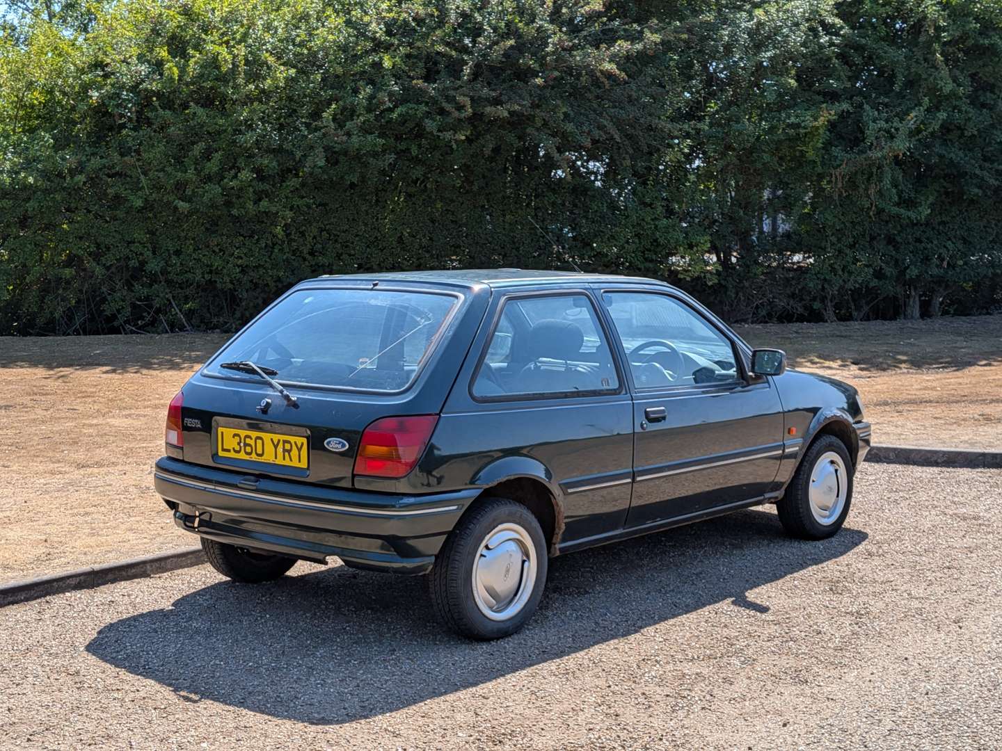 <p>1993 FORD FIESTA SUMMER SVP</p>