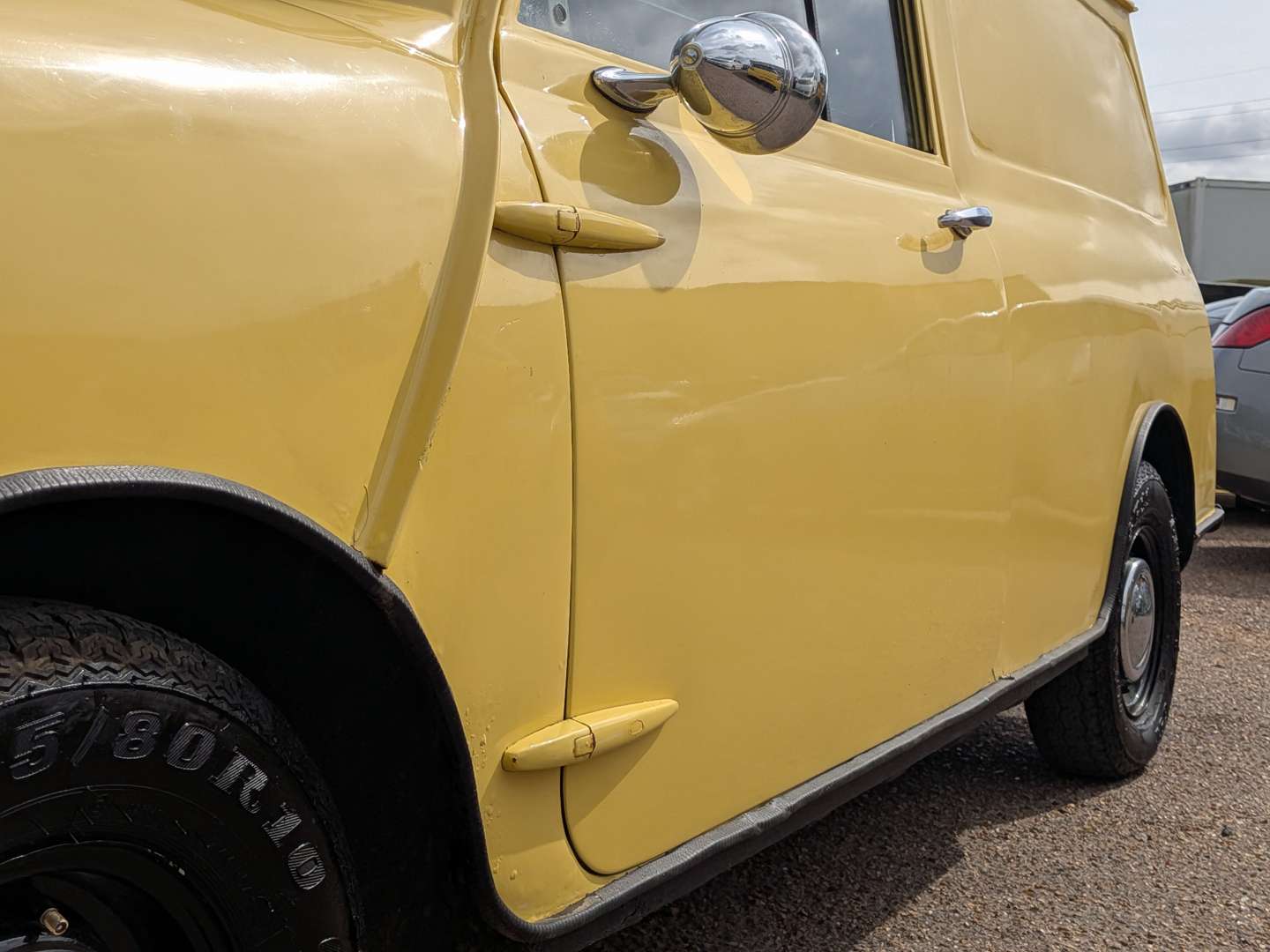 <p>1979 AUSTIN MINI 850 VAN</p>