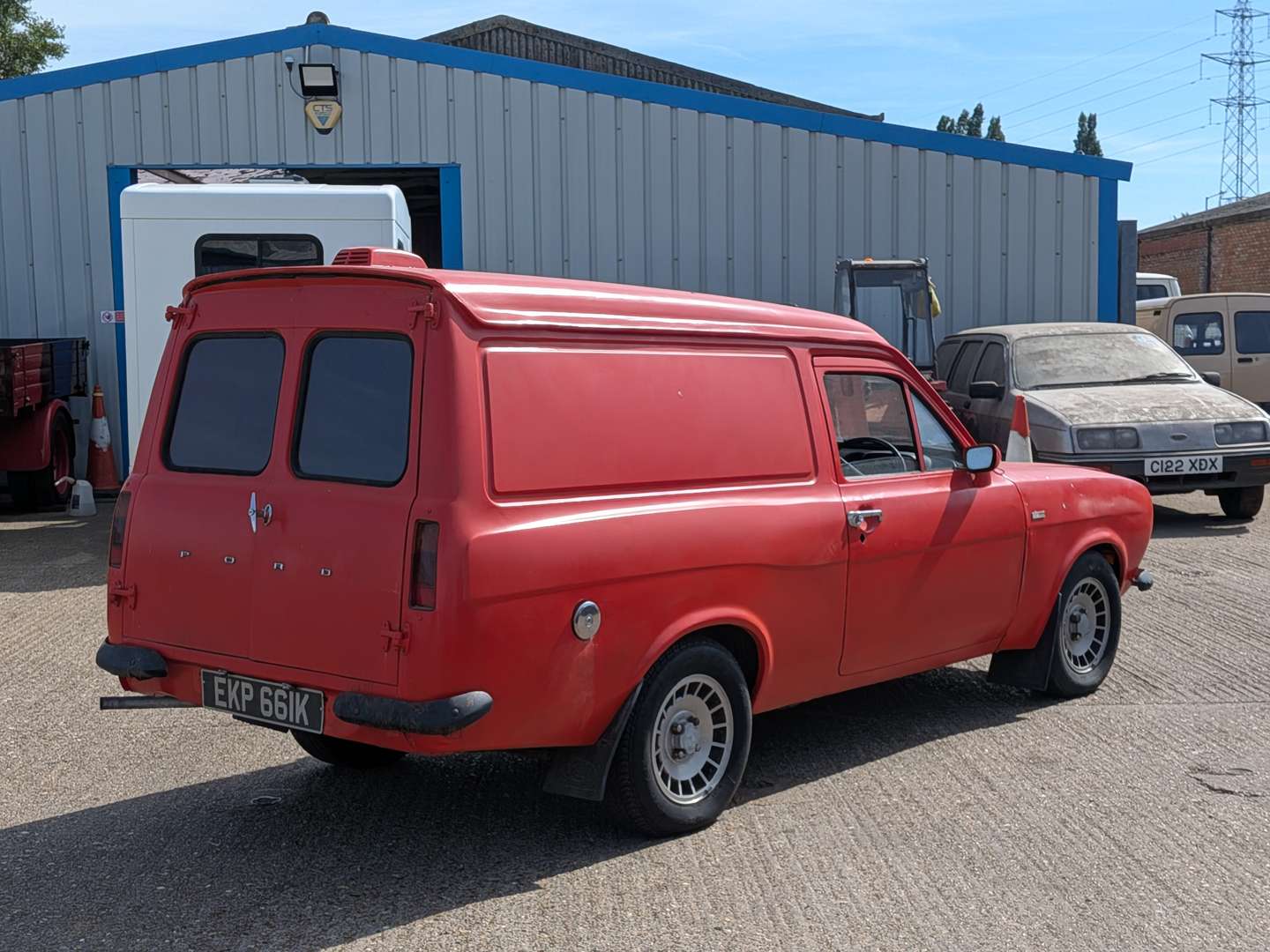 <p>1972 FORD ESCORT VAN</p>