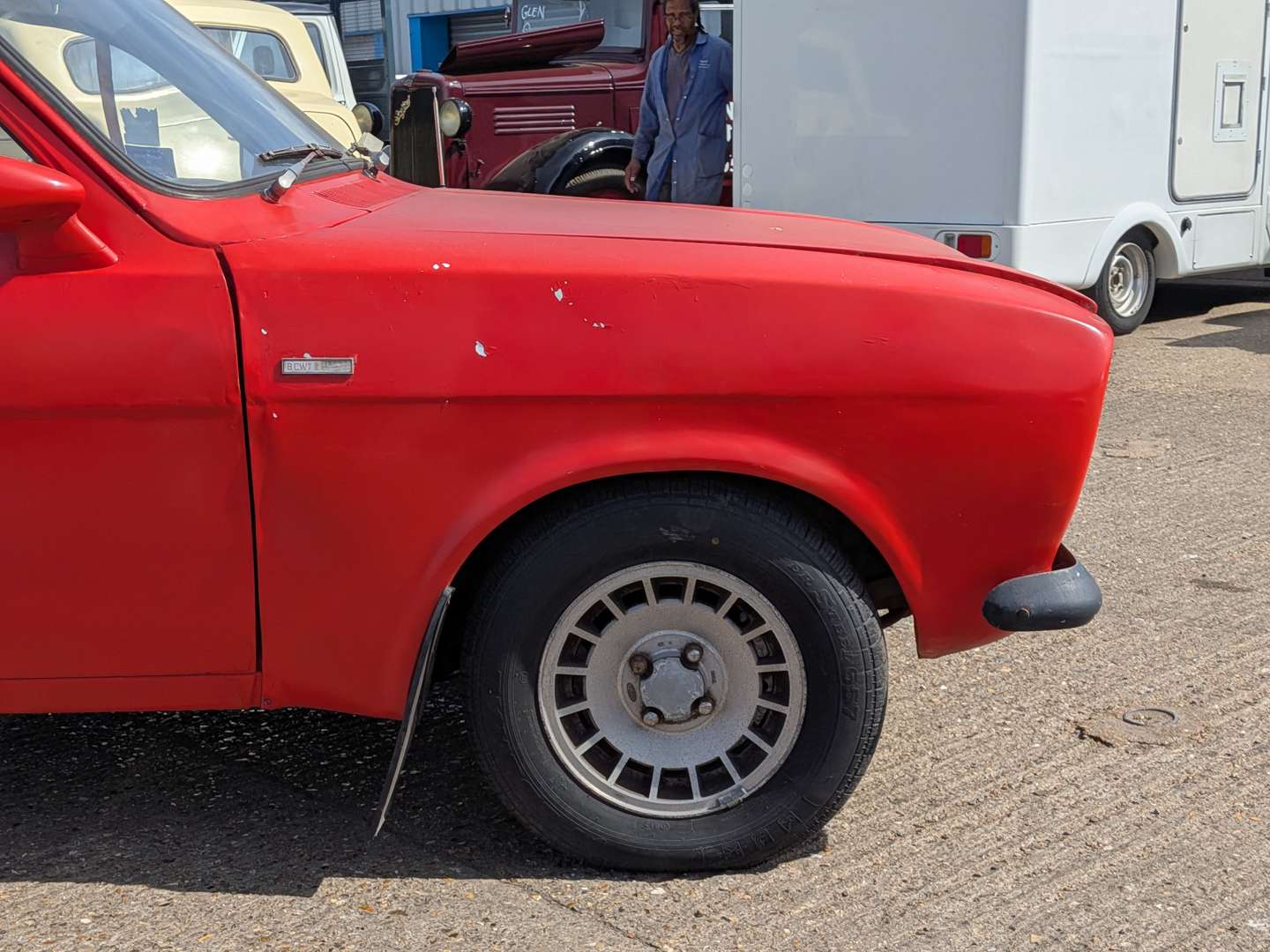 <p>1972 FORD ESCORT VAN</p>