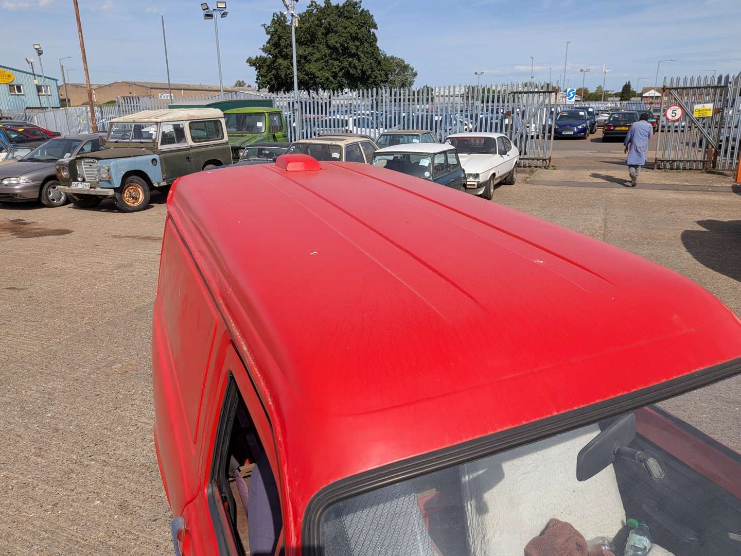 <p>1972 FORD ESCORT VAN</p>