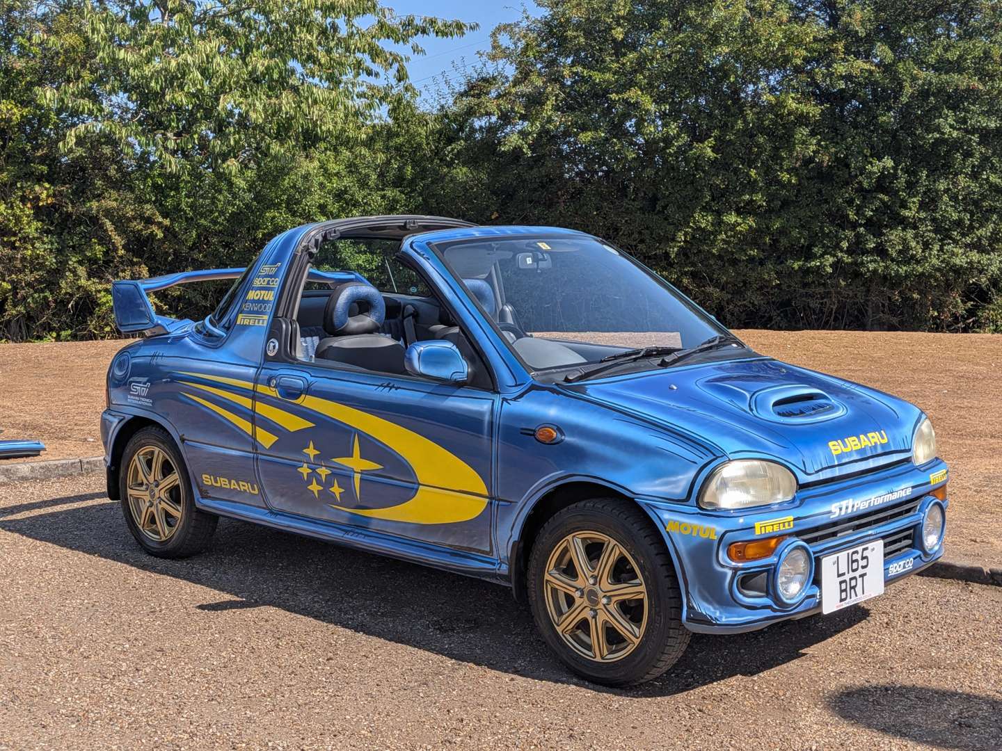 <p>1994 SUBARU VIVIO</p>