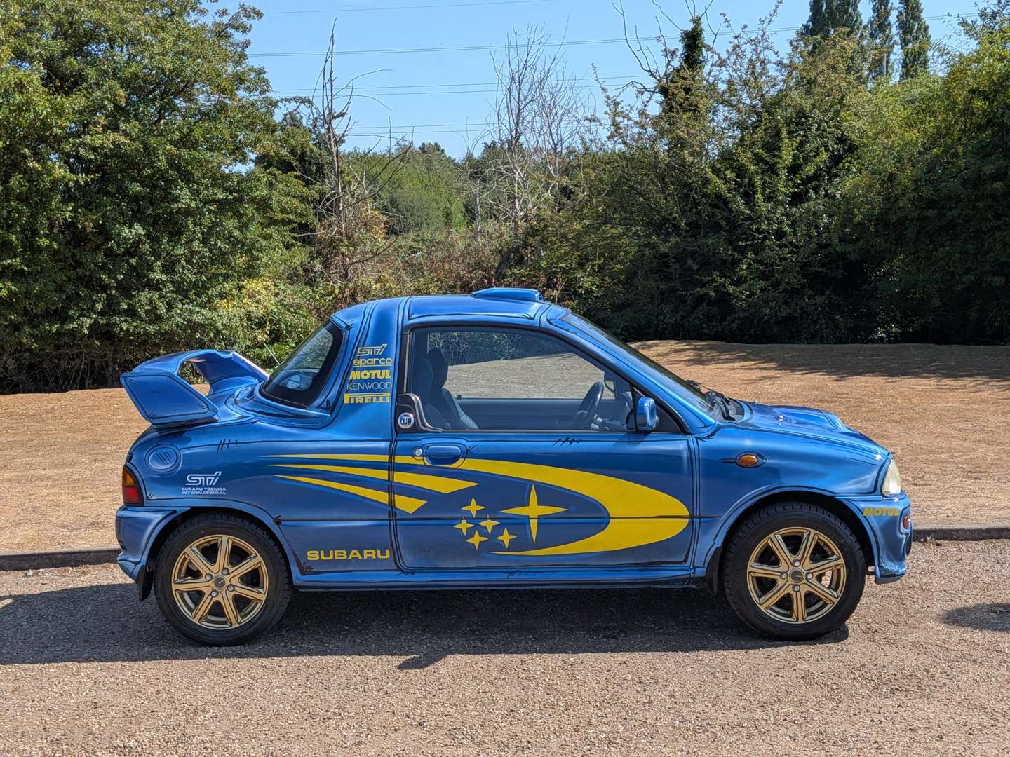 <p>1994 SUBARU VIVIO</p>