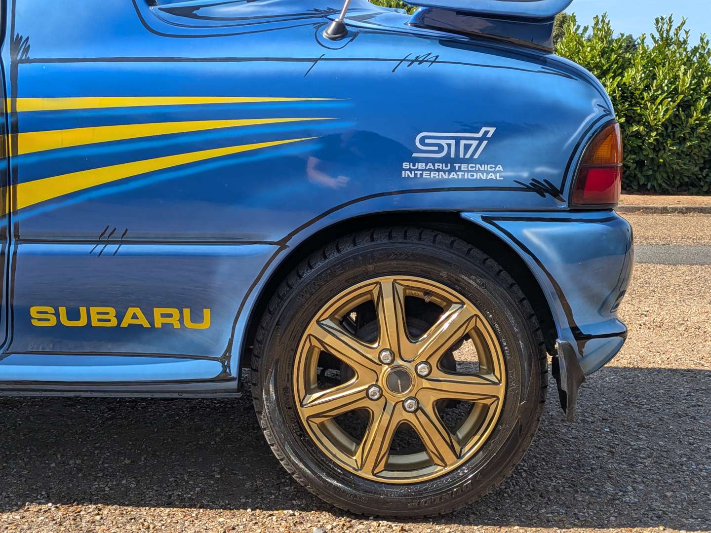 <p>1994 SUBARU VIVIO</p>