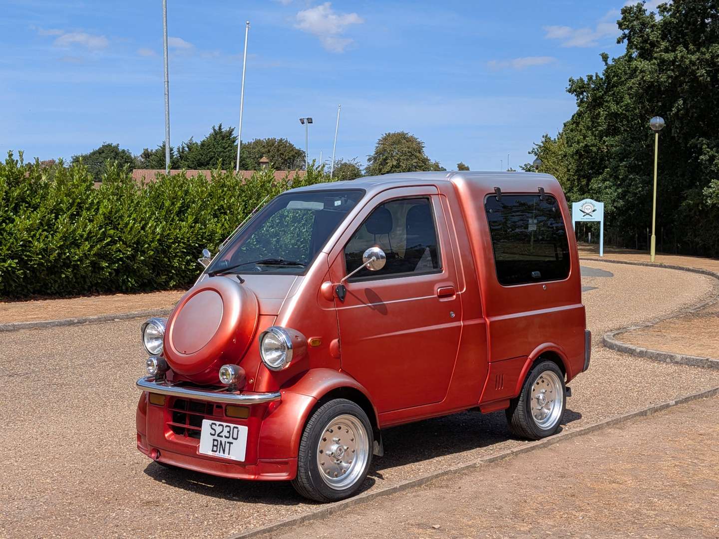 <p>1999 DAIHATSU MIDGET II DE DELUXE</p>