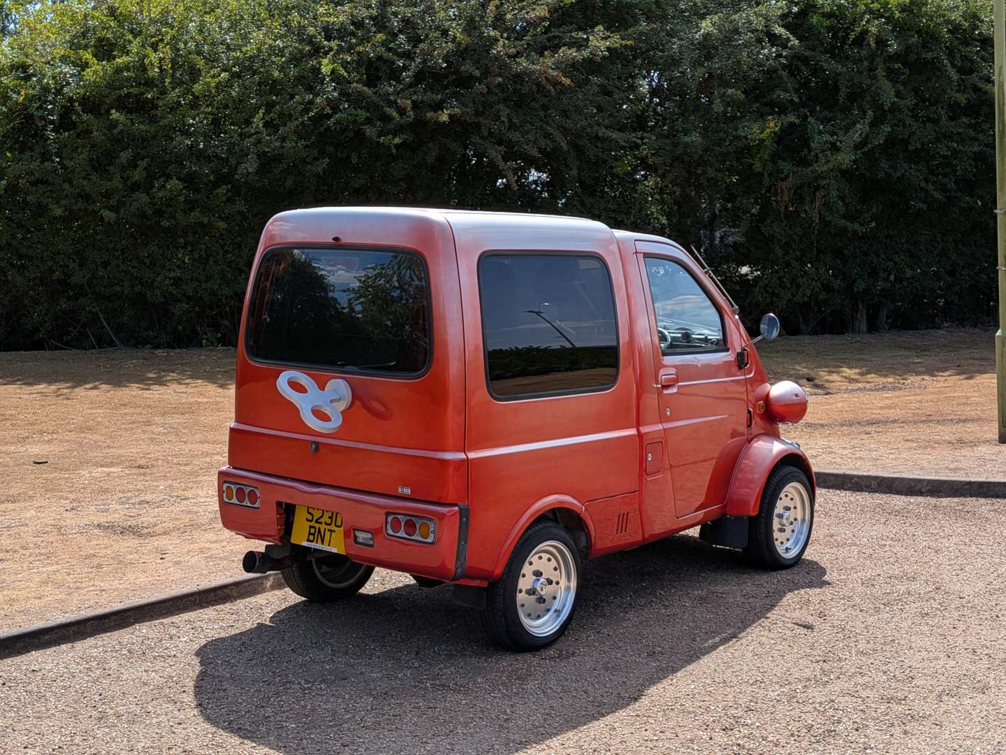 <p>1999 DAIHATSU MIDGET II DE DELUXE</p>