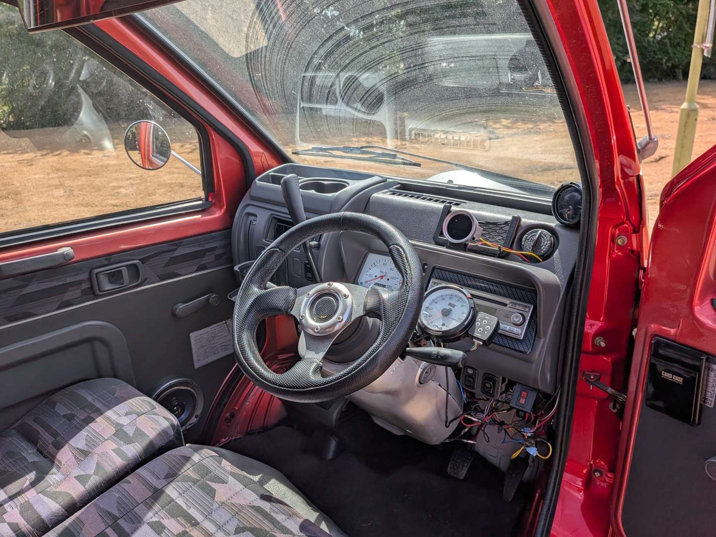 <p>1999 DAIHATSU MIDGET II DE DELUXE</p>