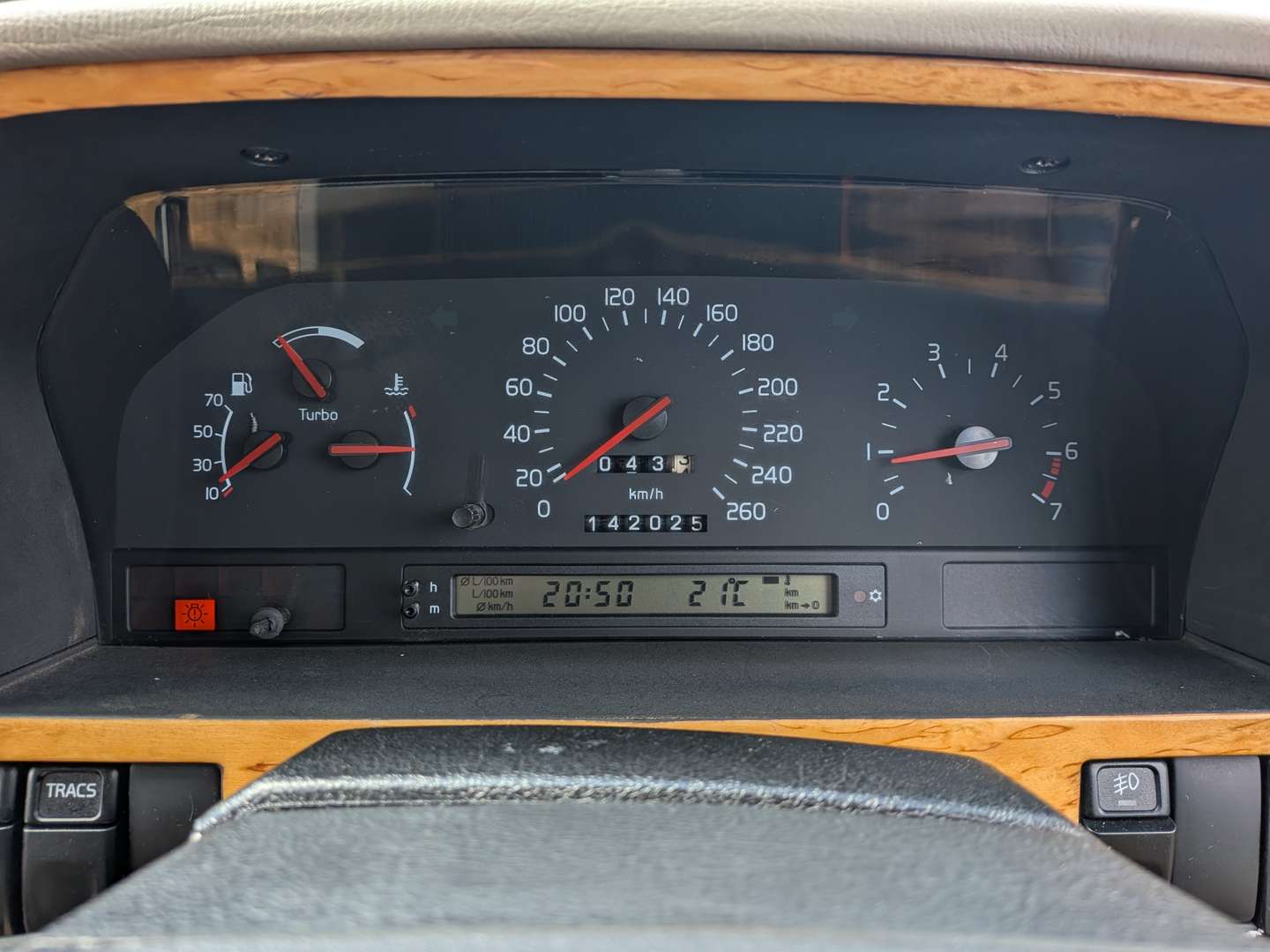 <p>1996 VOLVO 850R</p>