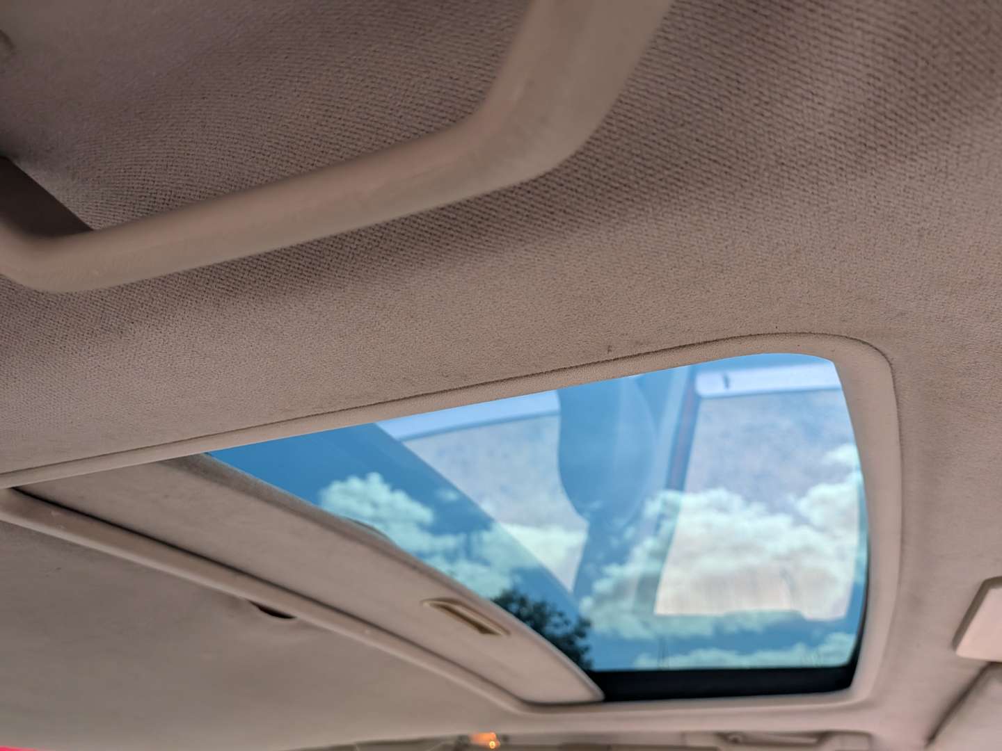 <p>1996 VOLVO 850R</p>