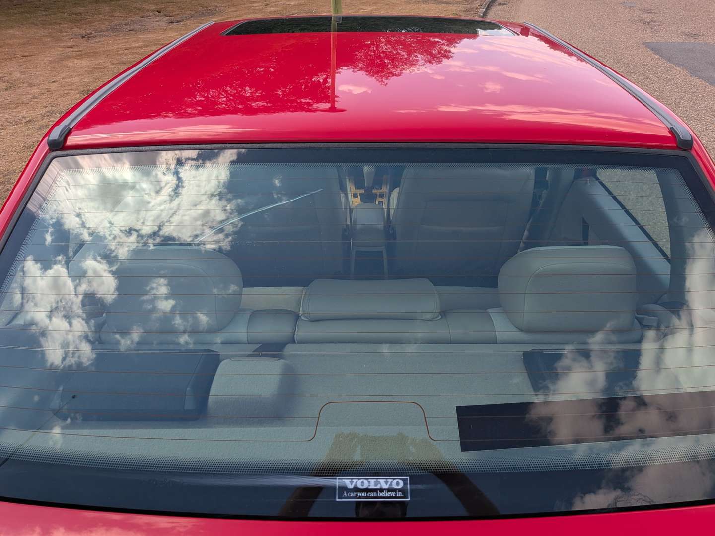 <p>1996 VOLVO 850R</p>