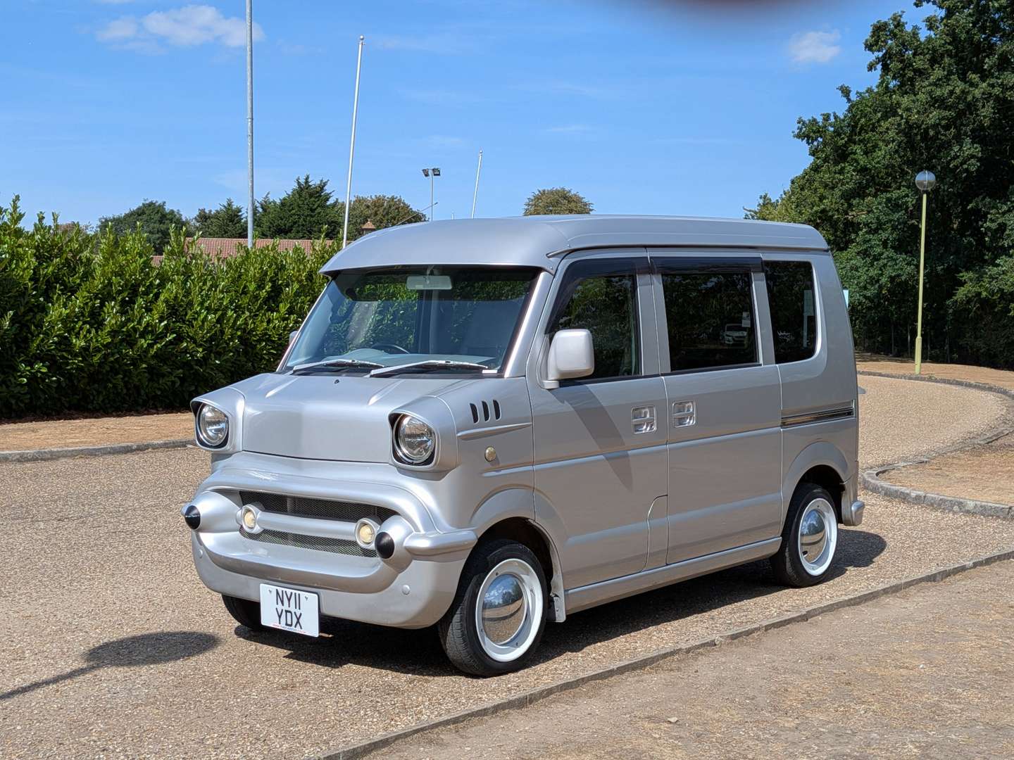 <p>2011 SUZUKI EVERY MINI RETRO CAMPER</p>