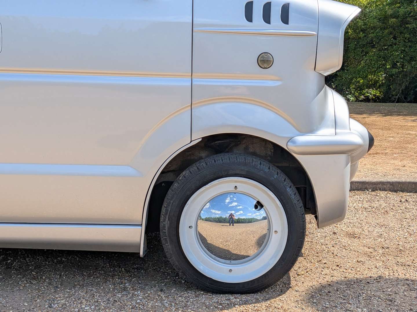 <p>2011 SUZUKI EVERY MINI RETRO CAMPER</p>