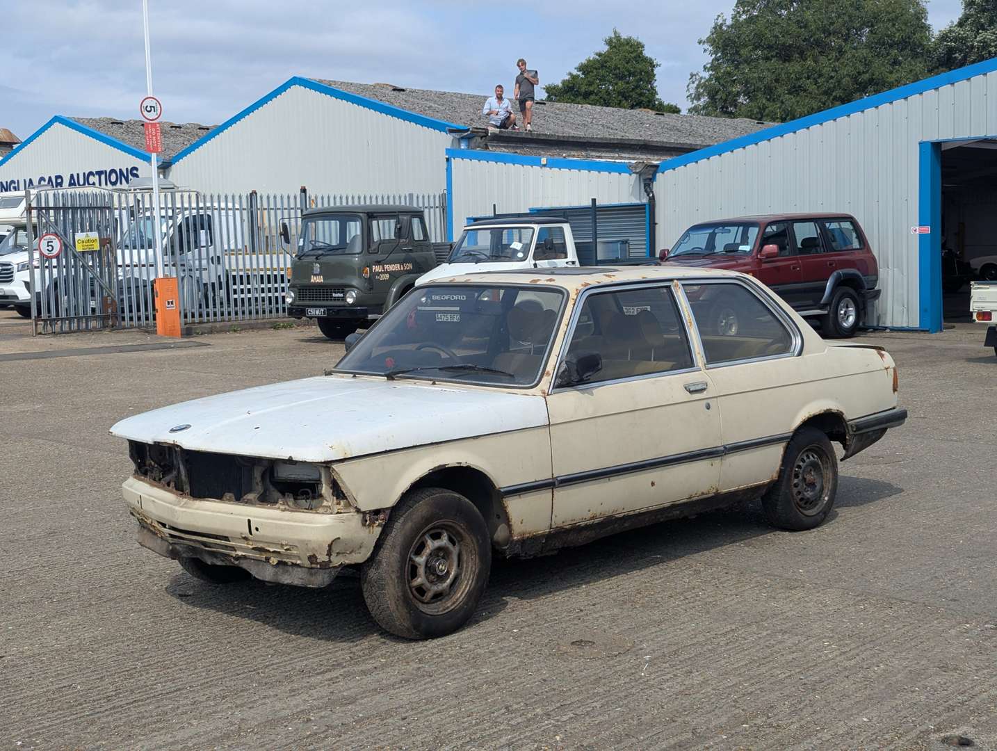 <p>1980 BMW 316 E21</p>