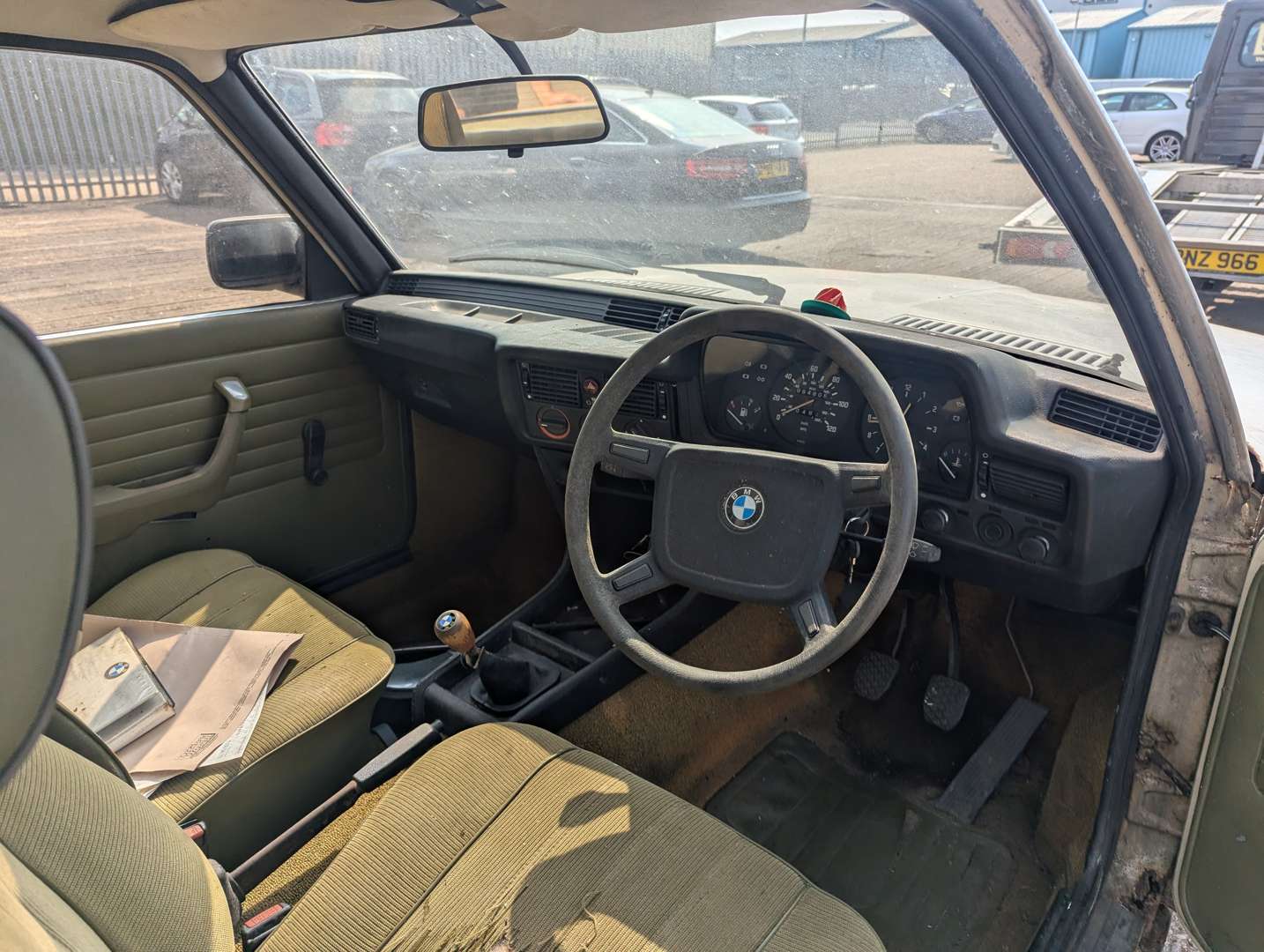 <p>1980 BMW 316 E21</p>