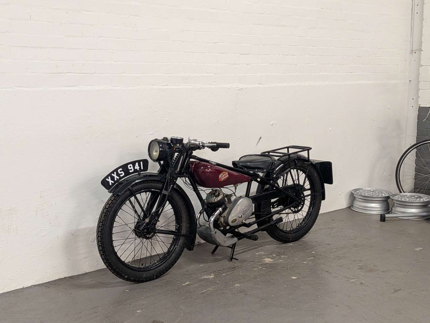 <p>1937 JAMES 125CC</p>