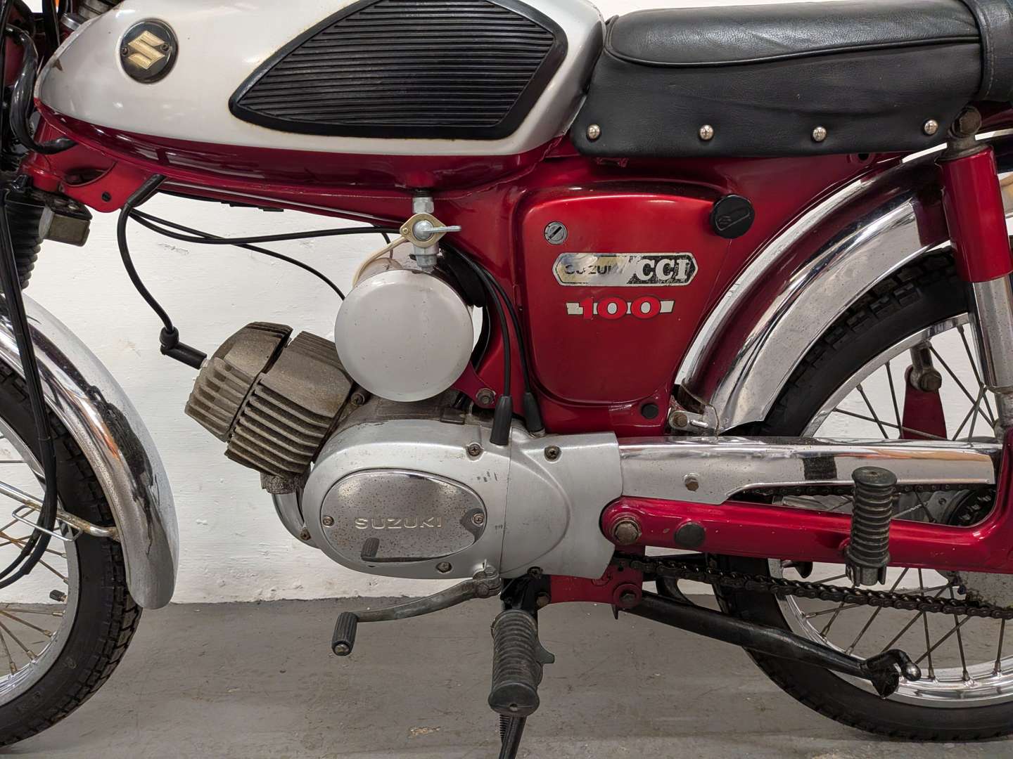 <p>1971 SUZUKI A100</p>