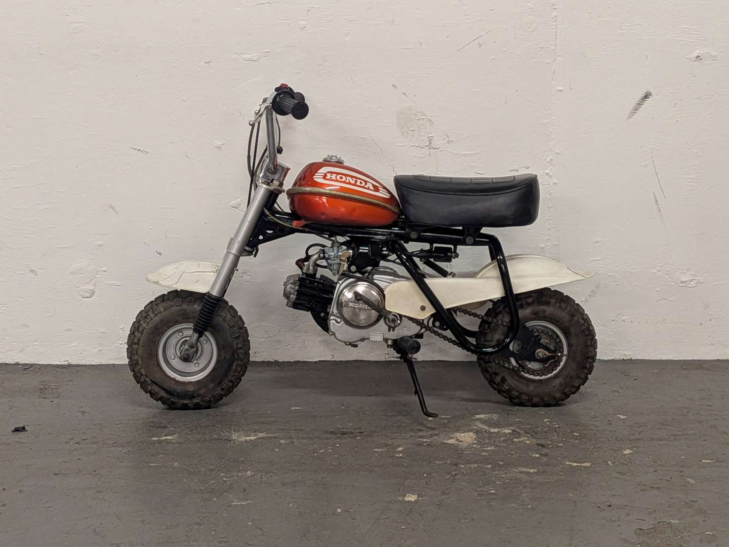<p>1971 HONDA QA50 MONKEY BIKE</p>