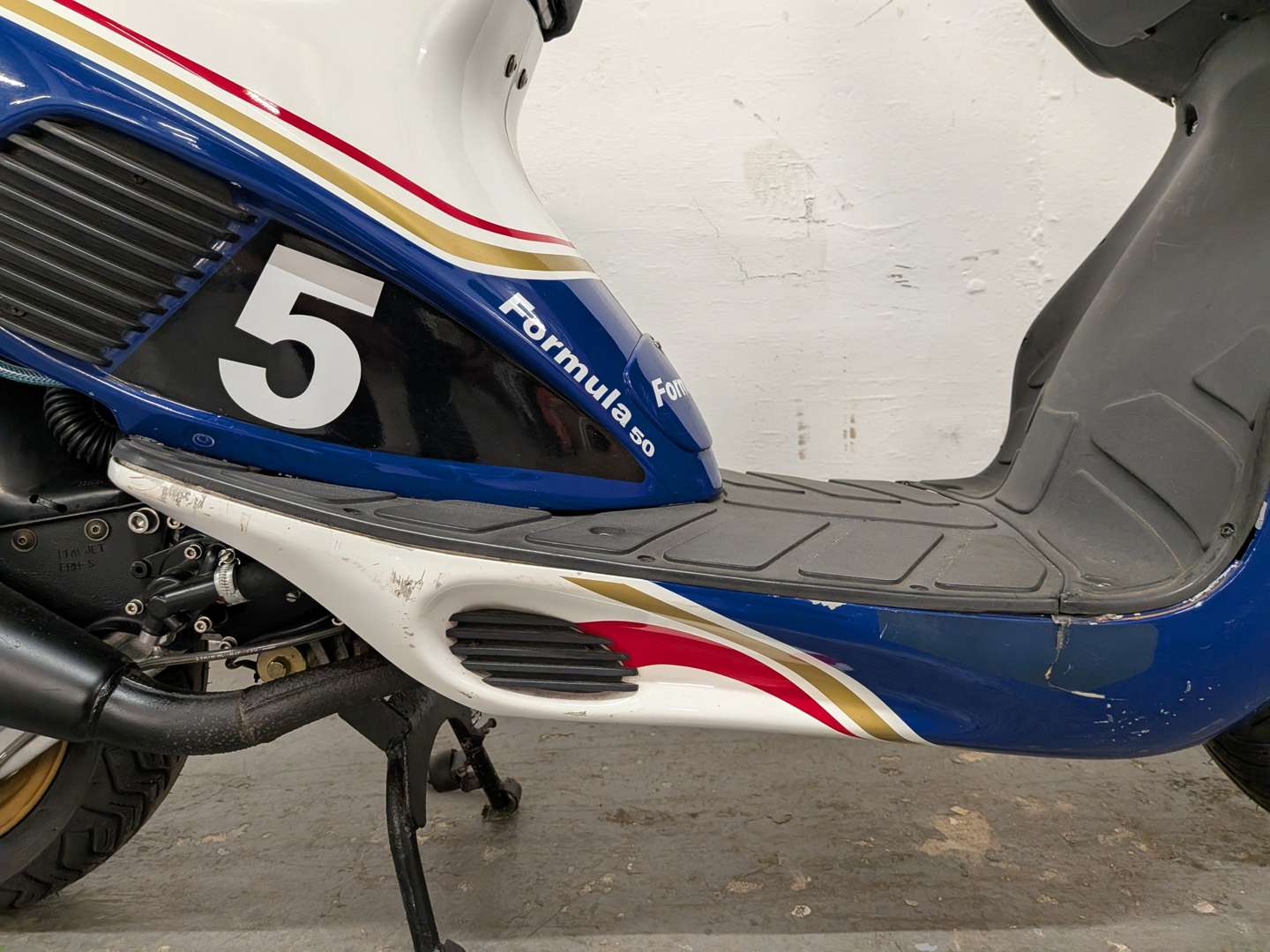 <p>2002 ITALJET F50 LC</p>