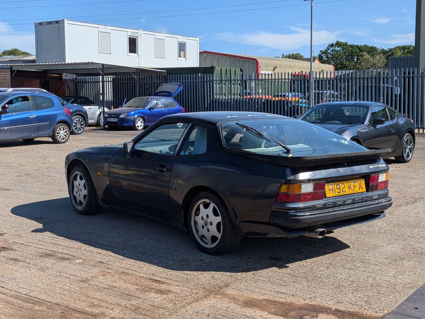 <p>1991 PORSCHE 944 S2</p>