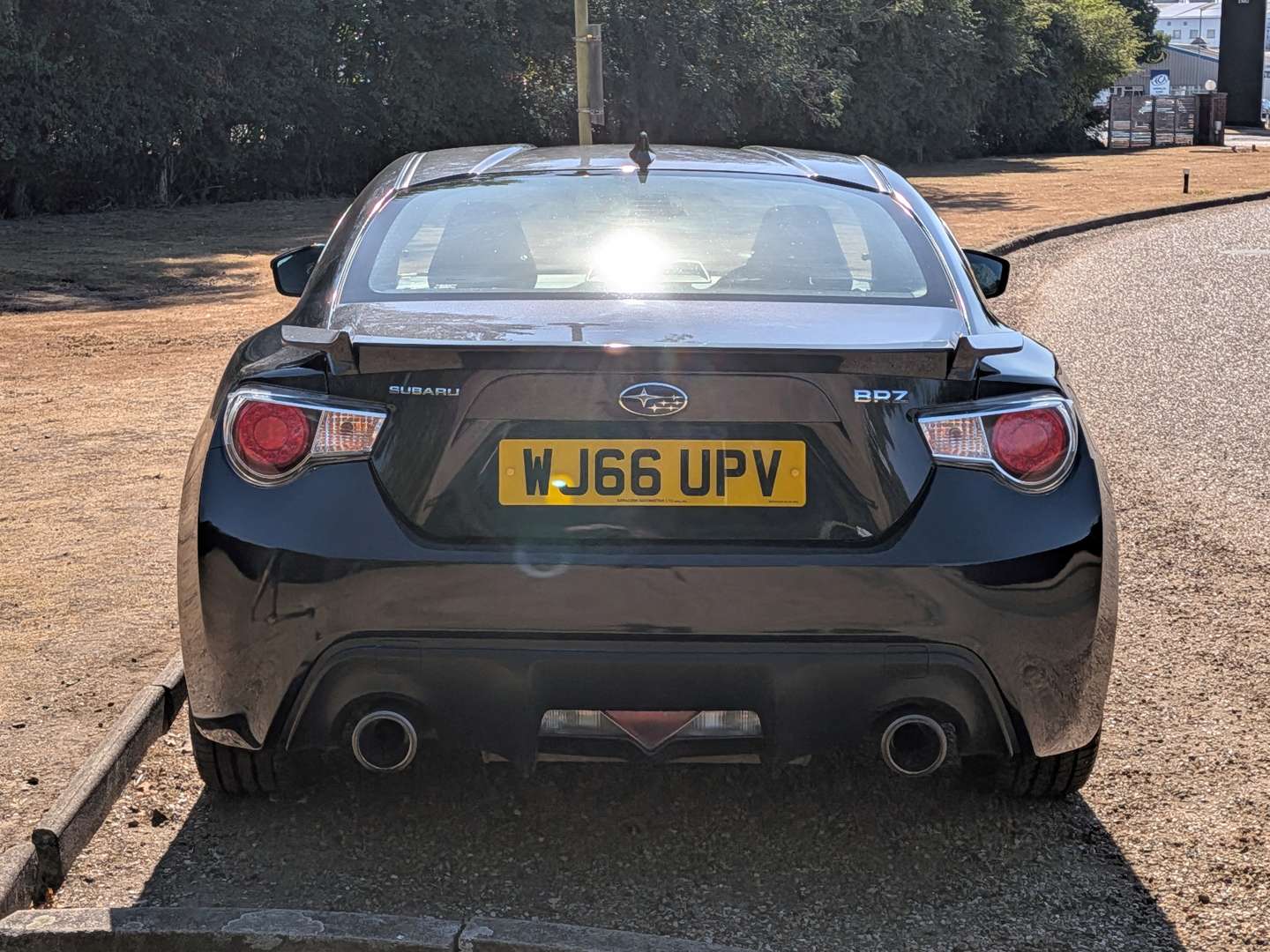 <p>2016 SUBARU BRZ I SE LUX</p>