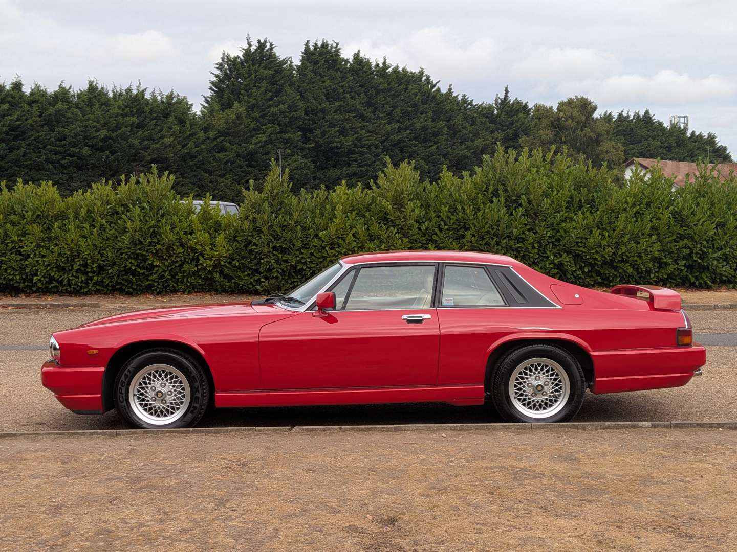 <p>1989 JAGUAR XJS 3.6 MANUAL</p>