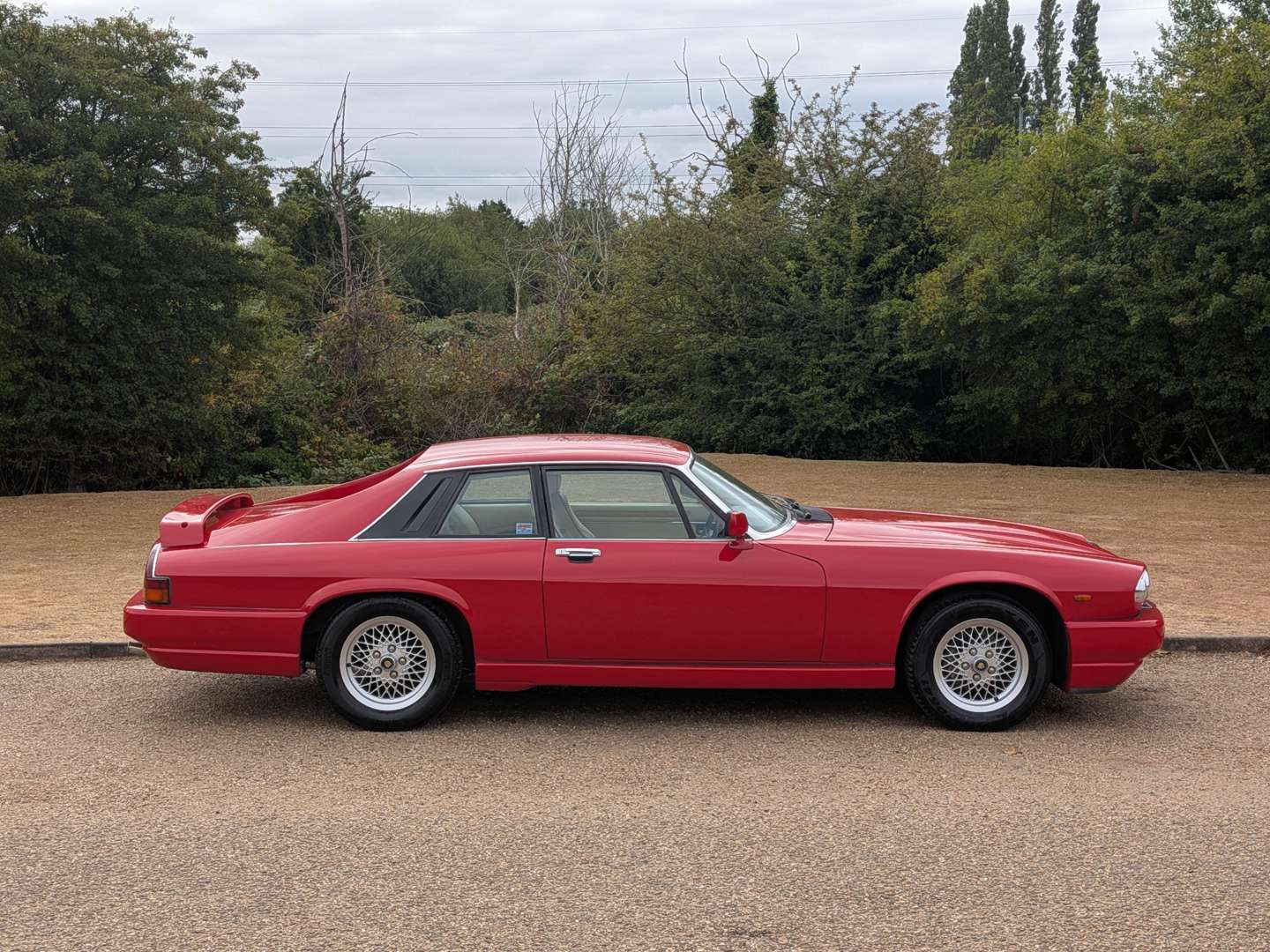 <p>1989 JAGUAR XJS 3.6 MANUAL</p>