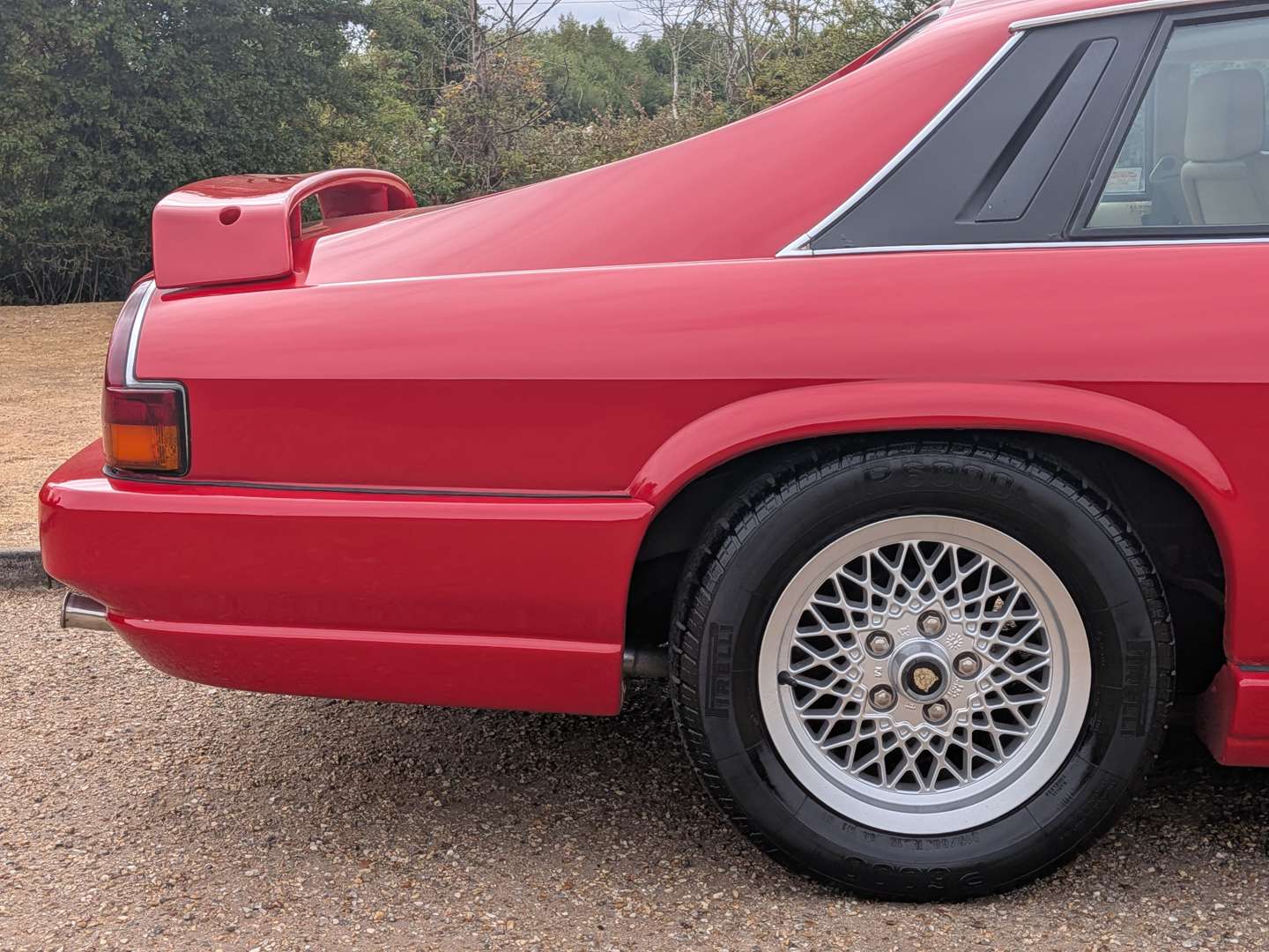 <p>1989 JAGUAR XJS 3.6 MANUAL</p>